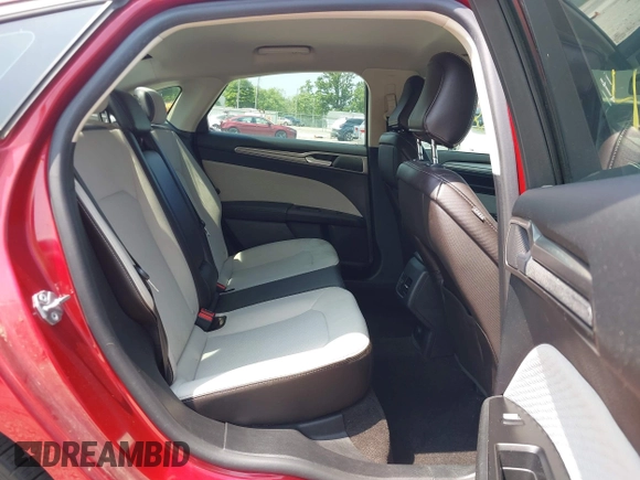 2020 Ford Fusion SE with VIN 3FA6P0HD0LR260647, listed as a IAAI auction lot 42388694 with 56,439 mi miles and . Bid and sale history available at DreamBid. Image 8.