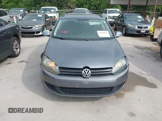2010 Volkswagen Jetta TDI z VIN 3VWTL7AJ8AM654650, wystawiony jako IAAI lot #42264281 z przebiegiem 189 859 mil mil oraz . Historia ofert i sprzedaży dostępna na DreamBid. Obrazek 6.
