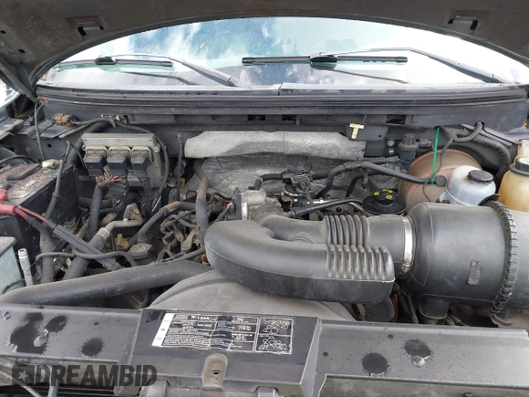 2008 Ford F-150 XL with VIN 1FTRW12W18FA67373, listed as a IAAI auction lot 41693401 with 198,864 mi miles. Bid and sale history available at carsss.com. Image 10.