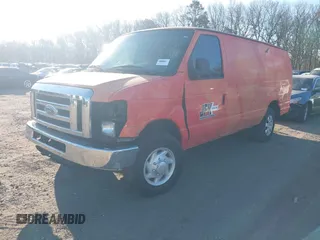 2008 Ford Econoline Cargo Commercial z VIN 1FTSS34L18DA48507, wystawiony jako IAAI lot #41702996 z przebiegiem Nie podano mil oraz . Historia ofert i sprzedaży dostępna na DreamBid. Obrazek 2.