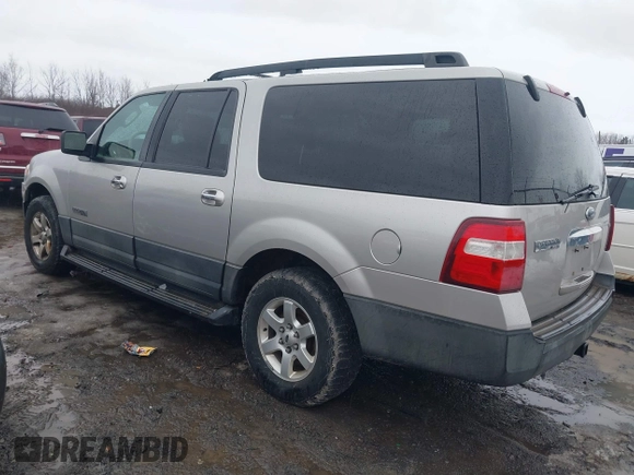 2007 Ford Expedition Max XLT z VIN 1FMFK16537LA27033, wystawiony jako IAAI lot #41695330 z przebiegiem 247 210 mil mil oraz . Historia ofert i sprzedaży dostępna na DreamBid. Obrazek 3.
