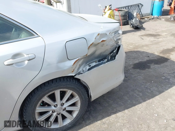 2014 Toyota Camry L with VIN 4T4BF1FK8ER387050, listed as a IAAI auction lot 41453516 with 184,150 mi miles. Bid and sale history available at carsss.com. Image 6.