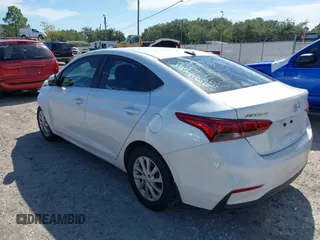 2019 Hyundai Accent SE with VIN 3KPC24A33KE058640, listed as a IAAI auction lot 37641177 with 1 mi miles. Bid and sale history available at carsss.com. Image 3.