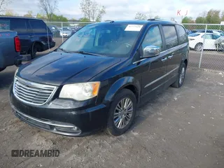 2011 Chrysler Town & Country Limited z VIN 2A4RR6DGXBR667362, wystawiony jako IAAI lot #42177458 z przebiegiem 240 495 mil mil oraz . Historia ofert i sprzedaży dostępna na DreamBid. Obrazek 2.