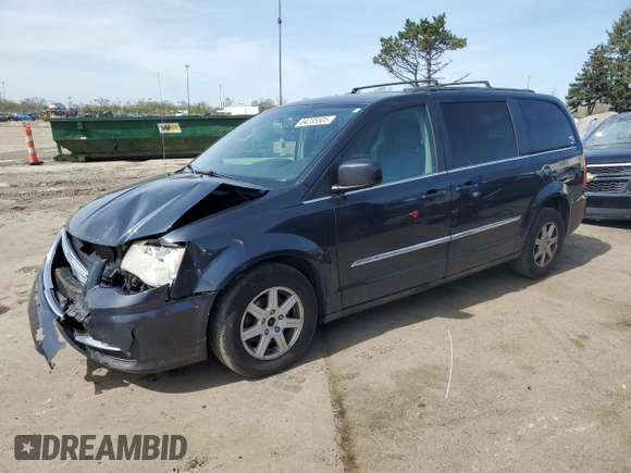 2013 Chrysler Town & Country Touring with VIN 2C4RC1BG4DR594005, listed as a Copart auction lot 54235535 with 114,356 mi miles and Clean Title. Bid and sale history available at DreamBid. Image 1.