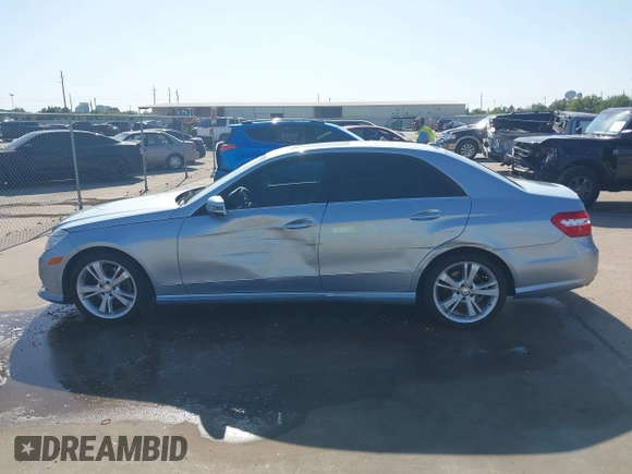 2013 Mercedes-Benz E 350 Luxury with VIN WDDHF5KB6DA733740, listed as a IAAI auction lot 41988035 with 57,350 mi miles and . Bid and sale history available at DreamBid. Image 14.