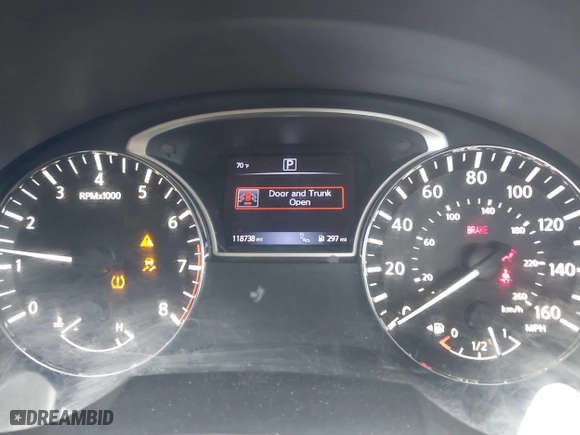2017 Nissan Altima 2.5 SV with VIN 1N4AL3APXHC172982, listed as a IAAI auction lot 41733473 with 118,738 mi miles. Bid and sale history available at carsss.com. Image 7.