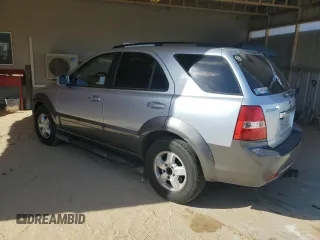 2008 Kia Sorento EX z VIN KNDJD736685770445, wystawiony jako Copart lot #56426455 z przebiegiem 196 911 mil mil oraz Szkoda całkowita • Salvage title. Historia ofert i sprzedaży dostępna na DreamBid. Obrazek 2.