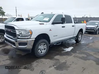 2020 Ram 2500 Tradesman with VIN 3C6UR5CL8LG189305, listed as a IAAI auction lot 41196823 with 35,248 mi miles. Bid and sale history available at carsss.com. Image 17.