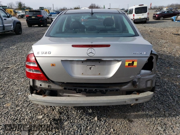 2004 Mercedes-Benz E-Class 3.2L with VIN WDBUF82JX4X121408, listed as a Copart auction lot 44961845 with 191,778 mi miles and Salvage Title. Bid and sale history available at carsss.com. Image 6.
