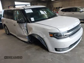2019 Ford Flex Limited with VIN 2FMGK5D81KBA08742, listed as a IAAI auction lot 40948549 with 92,757 mi miles. Bid and sale history available at carsss.com. Image 1.