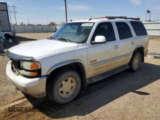 2004 GMC Yukon SLE z VIN 1GKEK13Z34R216480, wystawiony jako Copart lot #52647555 z przebiegiem 235 322 mil mil oraz Szkoda całkowita • Salvage title. Historia ofert i sprzedaży dostępna na DreamBid. Obrazek 1.