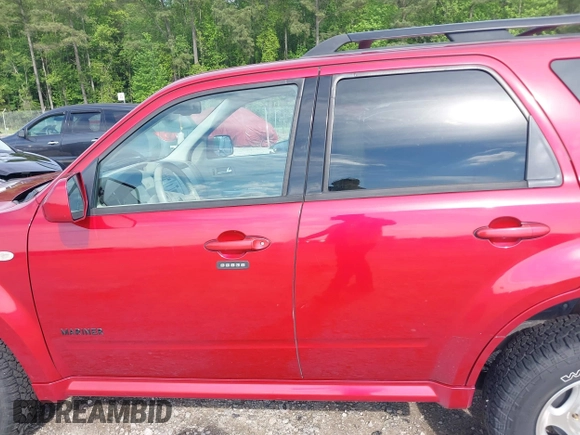2008 Mercury Mariner Premier with VIN 4M2CU87158KJ12964, listed as a IAAI auction lot 42105891 with 202,194 mi miles and . Bid and sale history available at DreamBid. Image 14.