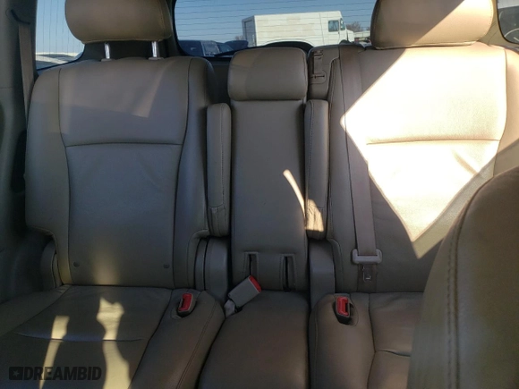 2011 Toyota Highlander with VIN 5TDZK3EHXBS029782, listed as a Copart auction lot 46915215 with 201,564 mi miles and Salvage Title. Bid and sale history available at carsss.com. Image 10.