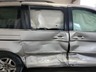 2006 Honda Odyssey EX with VIN 5FNRL38476B454540, listed as a Copart auction lot 53102075 with 96,867 mi miles and Non Repairable. Bid and sale history available at carsss.com. Image 11.