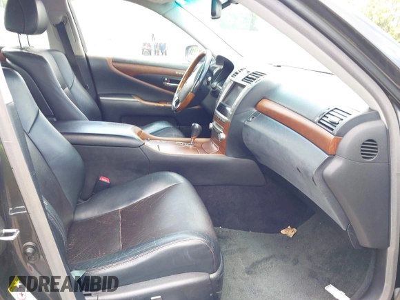 2011 Lexus LS 460 with VIN JTHCL5EF4B5012378, listed as a IAAI auction lot 42460958 with 174,428 mi miles and . Bid and sale history available at DreamBid. Image 5.