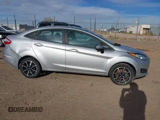 2019 Ford Fiesta SE with VIN 3FADP4BJ7KM125030, listed as a IAAI auction lot 41811238 with 52,279 mi miles. Bid and sale history available at carsss.com. Image 13.