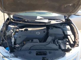2015 Nissan Altima 2.5 with VIN 1N4AL3AP7FN380111, listed as a IAAI auction lot 41706110 with 94,761 mi miles. Bid and sale history available at carsss.com. Image 10.