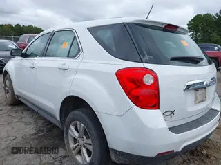 2014 Chevrolet Equinox LS z VIN 2GNALAEK6E6105269, wystawiony jako IAAI lot #40358416 z przebiegiem 194 280 mil mil oraz . Historia ofert i sprzedaży dostępna na DreamBid. Obrazek 3.