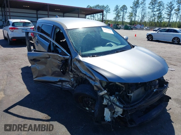 2017 Nissan Rogue S with VIN KNMAT2MT3HP599832, listed as a IAAI auction lot 41813270 with 97,137 mi miles. Bid and sale history available at carsss.com. Image 6.
