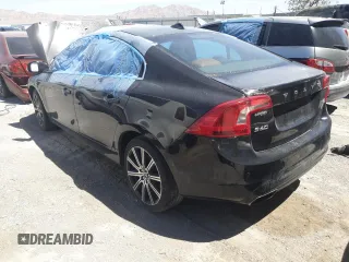 2015 Volvo S60 T6 Drive-E с VIN YV149MFK4F2336717, выставлен на аукционе Copart как лот 51391435 с пробегом Не указан миль и Списание • Salvage title. История ставок и продаж доступна на DreamBid. Изображение 2.