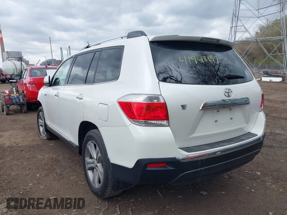2013 Toyota Highlander Limited z VIN 5TDYK3EH5DS138469, wystawiony jako IAAI lot #41948157 z przebiegiem 135 382 mil mil oraz . Historia ofert i sprzedaży dostępna na DreamBid. Obrazek 3.