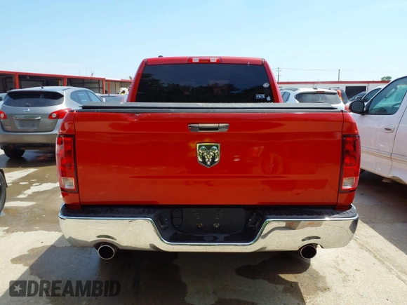 2013 Ram 1500 Express z VIN 1C6RR6KT3DS724256, wystawiony jako IAAI lot #42031944 z przebiegiem 175 645 mil mil oraz . Historia ofert i sprzedaży dostępna na DreamBid. Obrazek 16.