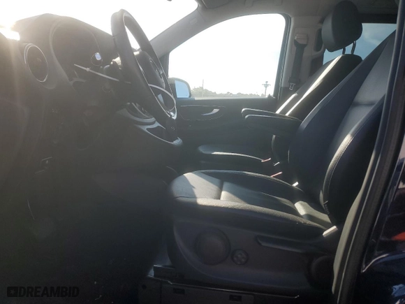 2016 Mercedes-Benz Metris Passenger Van with VIN WD4PG2EE2G3135229, listed as a Copart auction lot 83624274 with 0 mi miles and Salvage Title. Bid and sale history available at carsss.com. Image 7.