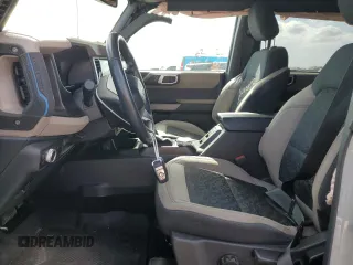2021 Ford Bronco with VIN 1FMEE5DP0MLB08033, listed as a Copart auction lot 48920565 with 37,577 mi miles and Salvage Title. Bid and sale history available at DreamBid. Image 7.