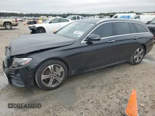 2019 Mercedes-Benz E 450 with VIN WDDZH6JB6KA591649, listed as a Copart auction lot 84411714 with 55,956 mi miles and Salvage Title. Bid and sale history available at DreamBid. Image 1.
