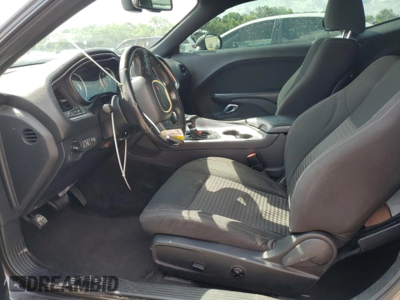 2016 Dodge Challenger SXT with VIN 2C3CDZAG4GH193152, listed as a Copart auction lot 60660705 with 121,621 mi miles and Salvage title. Bid and sale history available at DreamBid. Image 7.