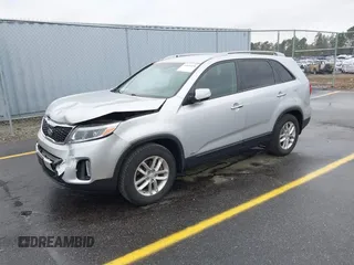 2015 Kia Sorento LX with VIN 5XYKTCA63FG610482, listed as a IAAI auction lot 41846658 with 120,529 mi miles. Bid and sale history available at carsss.com. Image 2.