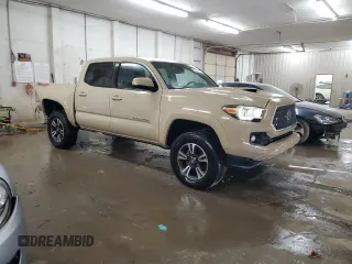 2019 Toyota Tacoma SR z VIN 3TMCZ5AN1KM285074, wystawiony jako Copart lot #53545975 z przebiegiem 53 838 mil mil oraz Szkoda całkowita • Salvage title. Historia ofert i sprzedaży dostępna na DreamBid. Obrazek 4.