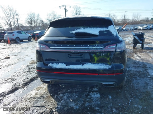 2019 Lincoln Nautilus Reserve with VIN 2LMPJ6LP1KBL36698, listed as a IAAI auction lot 41579261 with 109,994 mi miles. Bid and sale history available at carsss.com. Image 16.