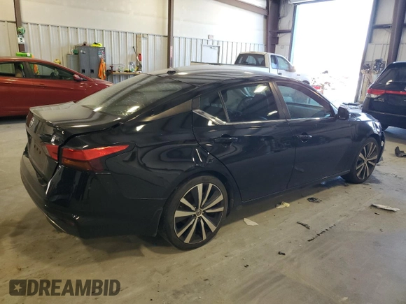 2019 Nissan Altima SR with VIN 1N4BL4CV0KC207218, listed as a Copart auction lot 49117405 with 109,191 mi miles and Salvage Title. Bid and sale history available at DreamBid. Image 3.