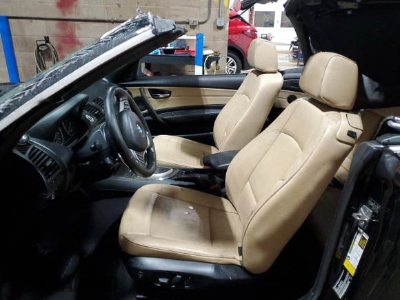 2013 BMW 1 Series 135i with VIN WBAUN7C5XDVM26903, listed as a Copart auction lot 60525595 with 219,810 mi miles and Salvage title. Bid and sale history available at DreamBid. Image 7.