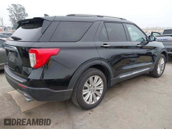 2021 Ford Explorer Limited with VIN 1FMSK7FH6MGA46420, listed as a IAAI auction lot 41992979 with 44,227 mi miles. Bid and sale history available at carsss.com. Image 4.
