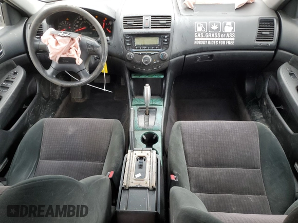 2004 Honda Accord LX with VIN 1HGCM56324A146918, listed as a Copart auction lot 49116525 with 258,259 mi miles and Clean title. Bid and sale history available at DreamBid. Image 8.