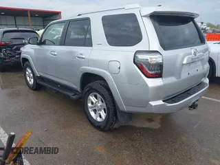 2017 Toyota 4Runner SR5 with VIN JTEBU5JR3H5433541, listed as a IAAI auction lot 42041837 with 121,927 mi miles and . Bid and sale history available at DreamBid. Image 3.