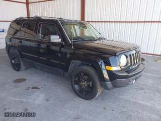 2014 Jeep Patriot Sport with VIN 1C4NJPBAXED674738, listed as a IAAI auction lot 41892402 with 108,457 mi miles. Bid and sale history available at carsss.com. Image 1.