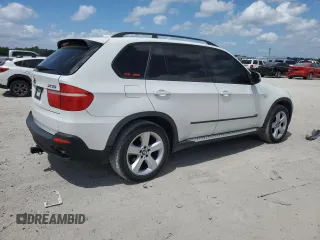 2008 BMW X5 3.0si with VIN 5UXFE435X8L031551, listed as a Copart auction lot 51928835 with 198,204 mi miles and Clean Title. Bid and sale history available at carsss.com. Image 3.