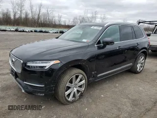 2018 Volvo XC90 Inscription with VIN YV4A22PL3J1359717, listed as a Copart auction lot 48112335 with 104,080 mi miles and Salvage Title. Bid and sale history available at carsss.com. Image 1.