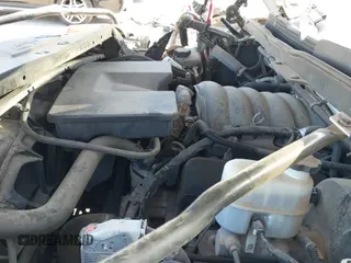 2014 Chevrolet Silverado 1500 Work Truck z VIN 1GCVKPEH1EZ325136, wystawiony jako IAAI lot #42857693 z przebiegiem 195 273 mil mil oraz . Historia ofert i sprzedaży dostępna na DreamBid. Obrazek 20.