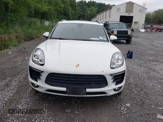 2018 Porsche Macan z VIN WP1AA2A57JLB05494, wystawiony jako IAAI lot #42606849 z przebiegiem 91 769 mil mil oraz . Historia ofert i sprzedaży dostępna na DreamBid. Obrazek 12.