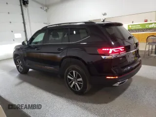 2022 Volkswagen Atlas SE z VIN 1V2LP2CA0NC505050, wystawiony jako Copart lot #52202695 z przebiegiem 28 477 mil mil oraz Czysty tytuł • Clean title. Historia ofert i sprzedaży dostępna na DreamBid. Obrazek 2.