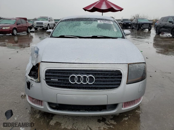 2001 Audi TT with VIN TRUWT28N711048433, listed as a Copart auction lot 87695395 with 147,767 mi miles and Salvage Title. Bid and sale history available at carsss.com. Image 5.