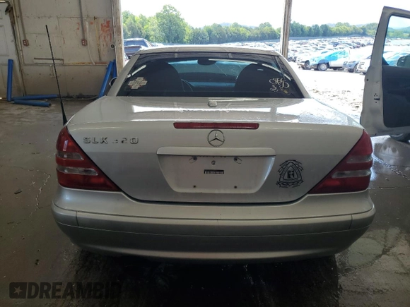 2002 Mercedes-Benz SLK 320 with VIN WDBKK65F42F264517, listed as a Copart auction lot 58785845 with Not provided miles and Salvage title. Bid and sale history available at DreamBid. Image 6.