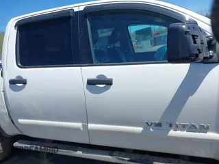 2012 Nissan Titan SV with VIN 1N6AA0EC0CN307743, listed as a IAAI auction lot 42085082 with 187,506 mi miles. Bid and sale history available at carsss.com. Image 13.