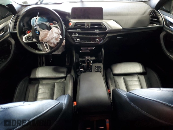 2020 BMW X4 M Competition z VIN 5YMUJ0C05L9B44115, wystawiony jako Copart lot #55556755 z przebiegiem Nie podano mil oraz Szkody całkowita. Historia ofert i sprzedaży dostępna na DreamBid. Obrazek 8.
