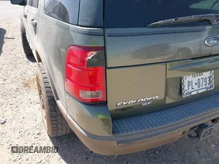 2003 Ford Explorer XLT with VIN 1FMZU73K63ZB33780, listed as a IAAI auction lot 42115384 with 160,409 mi miles. Bid and sale history available at carsss.com. Image 6.